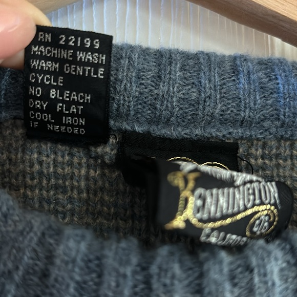 Vintage Kennington Crew Neck Sweater. Size Large. - Picture 3 of 4